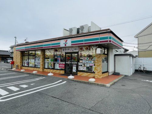 セブンイレブン 江南宮後町砂場店の画像