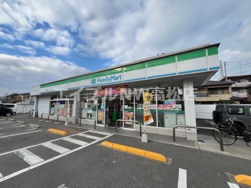 ファミリーマート 高松茜町店の画像