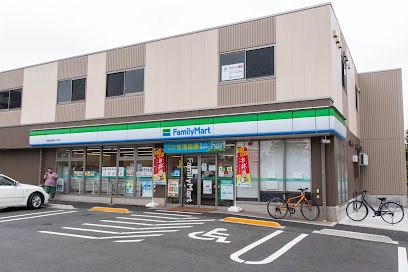 ファミリーマート 西東京新町五丁目店の画像