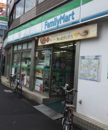 ファミリーマート 西小山駅前店の画像