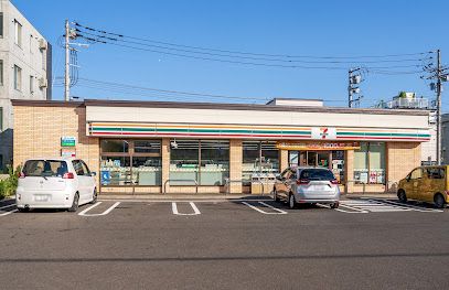 セブンイレブン 札幌美園10条店の画像