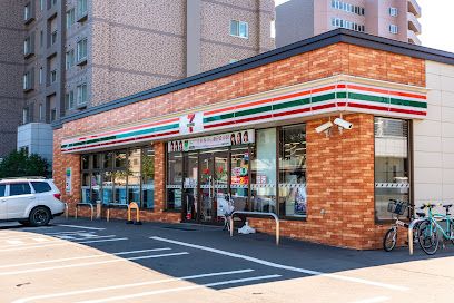 セブンイレブン 札幌北21条東15丁目店の画像