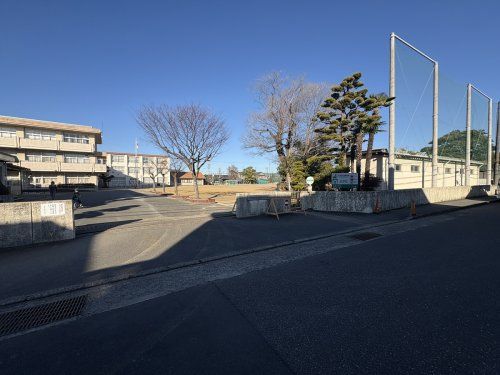 一宮市立開明小学校の画像