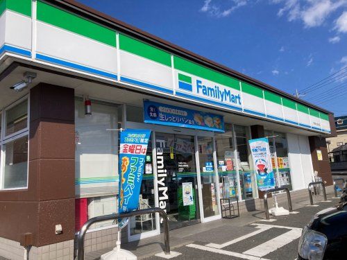 ファミリーマート伊勢崎上諏訪町店	の画像