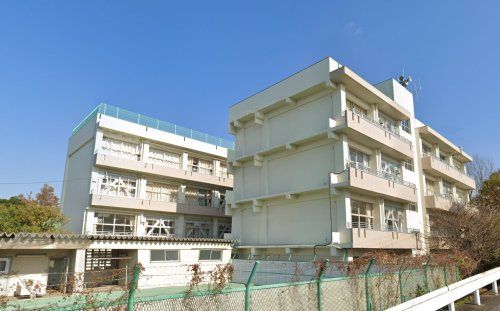 船橋市立高根東小学校の画像