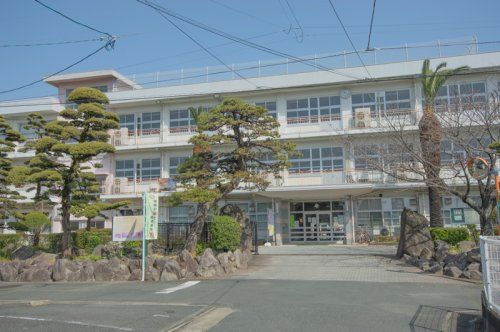 久留米市立櫛原中学校の画像