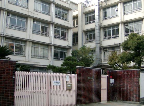 大阪市立苅田北小学校の画像