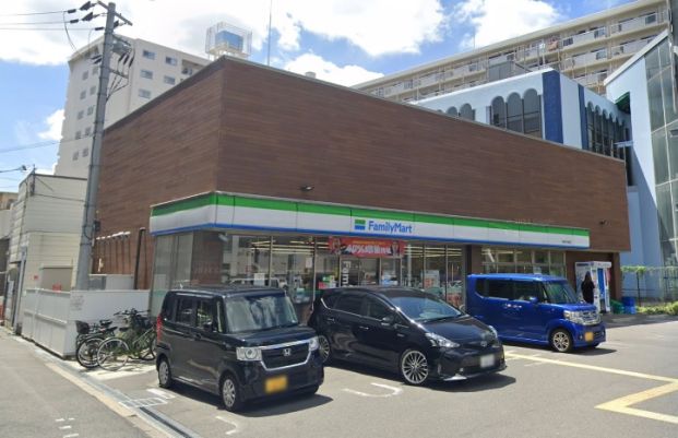 ファミリーマート城東今福東店の画像