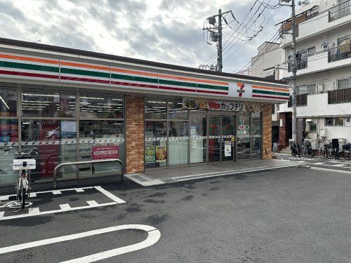 セブンイレブン 新宿西落合1丁目北店の画像