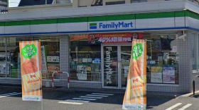 ファミリーマート 桑名参宮通店の画像