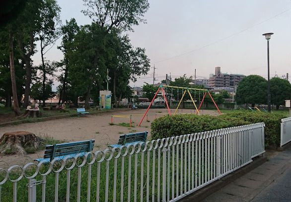 東込道公園の画像