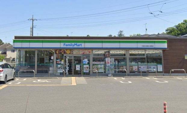 ファミリーマート 川越安比奈親水公園前店の画像