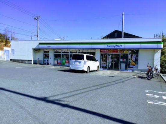 ファミリーマート あきる野渕上店の画像