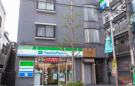 ファミリーマート 代沢五丁目店の画像