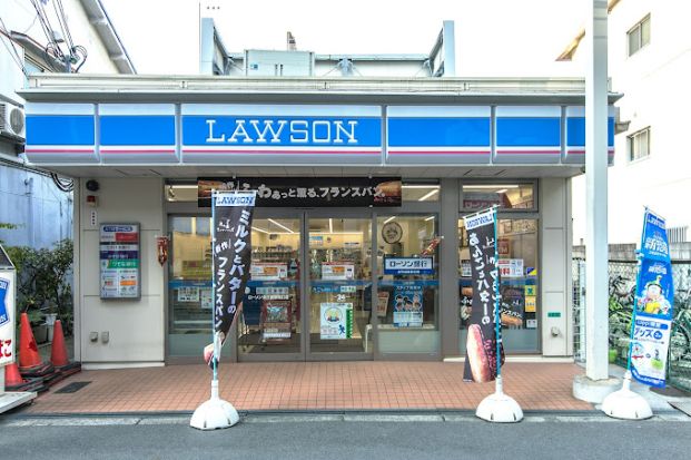 ローソン 東三国駅南口店の画像