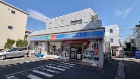 ローソン 下北沢成徳前店の画像