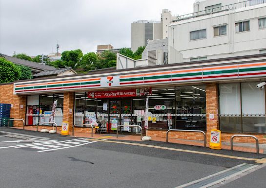 セブンイレブン 文京春日1丁目店の画像