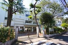 新宿区立落合第一小学校の画像