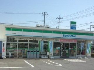 ファミリーマート 横浜上白根店の画像