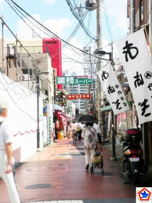 垂水商店街・業務用スーパーの画像