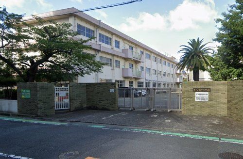 北九州市立筒井小学校の画像