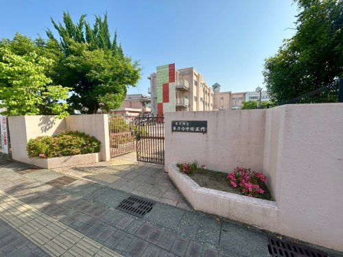 草津市立草津小学校の画像