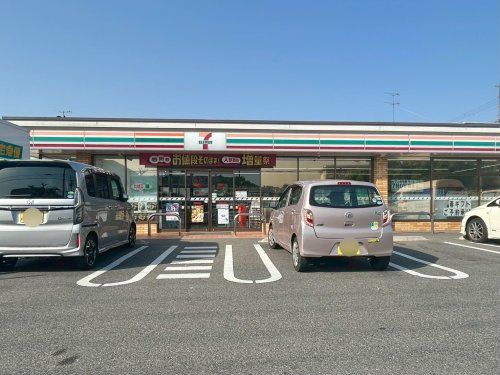 セブンイレブン 草津湖南農業高校前店の画像