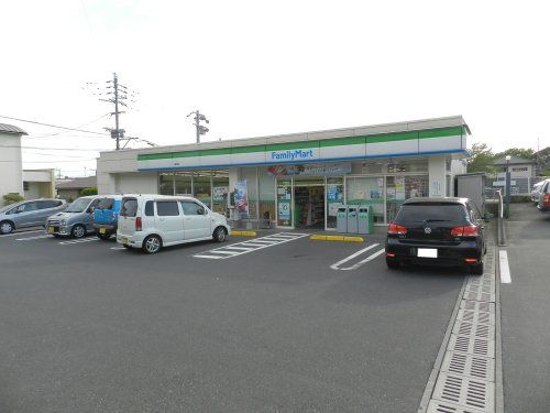 ファミリーマート 坂元店の画像
