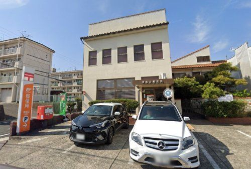 津城山郵便局の画像