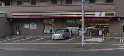 セブンイレブン 小倉葛原1丁目店の画像