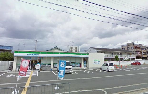 ファミリーマート東田町の画像
