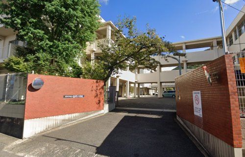 北九州市立富野小学校の画像