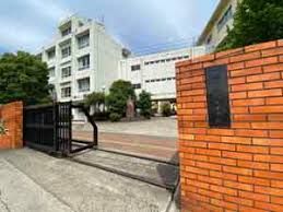 川崎市立向丘中学校の画像