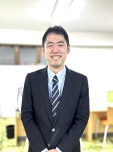 主任の中山です。